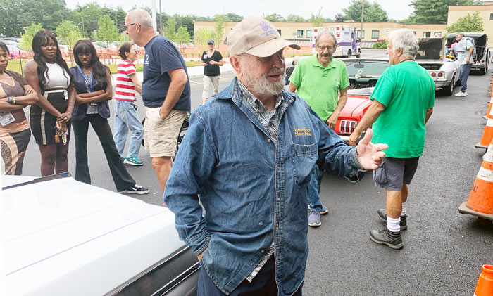 Wildcat, Mustant, Corvair, Barry, Ed, Paul, and residents